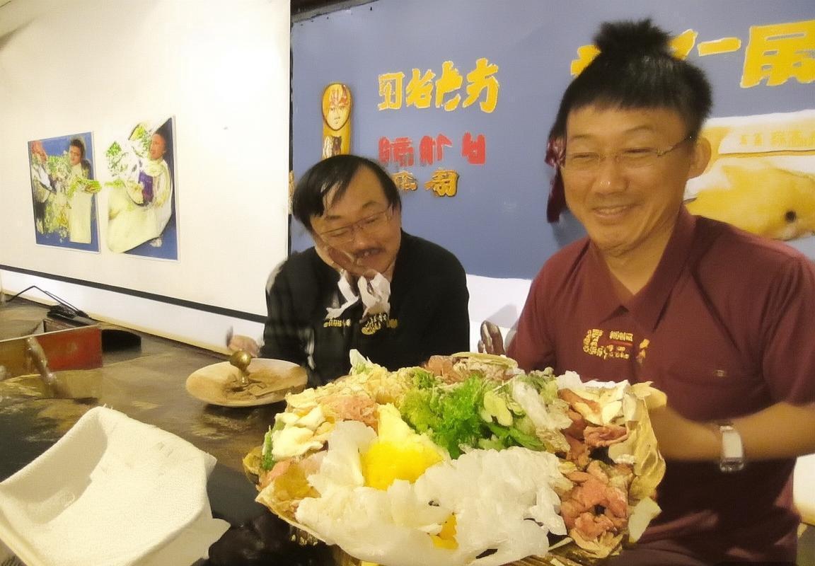 欧冠巅峰对决：巴萨热刺战术对决与球星较量